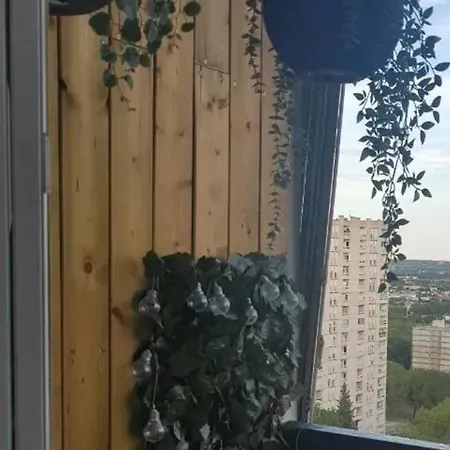 A Avec Balcon Et Climatisation 47 M²